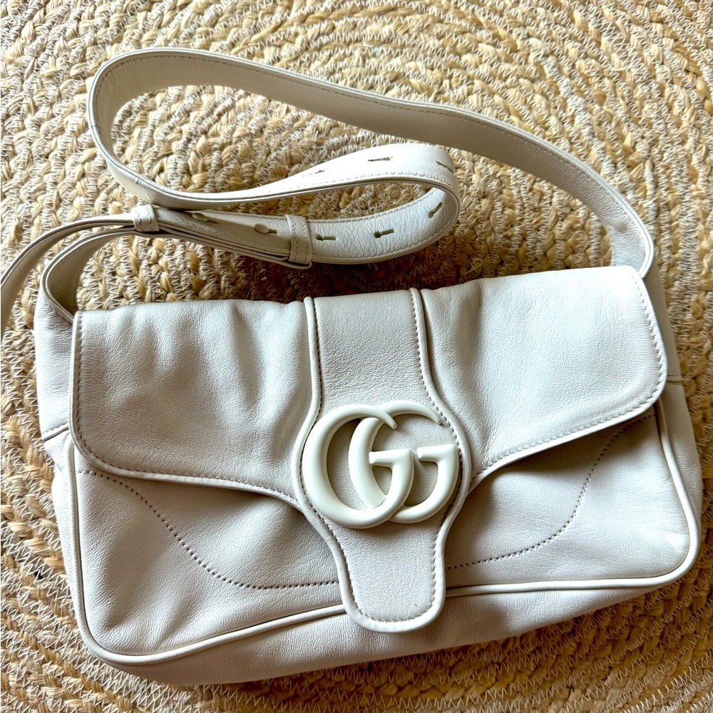 GUCCI Shoulder Bag —BRAND NEW